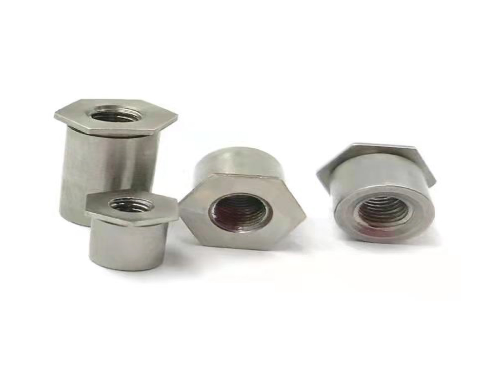 通孔压铆螺母柱