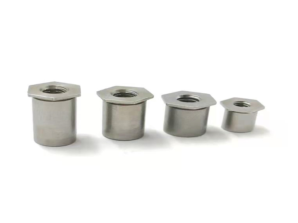 通孔压铆螺母柱